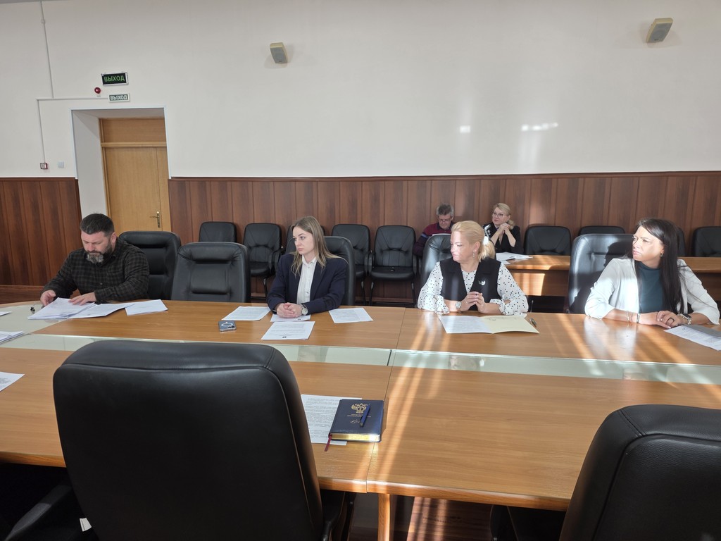 Находкинские депутаты подготовили к рассмотрению новый Устав и изменения для народных дружин