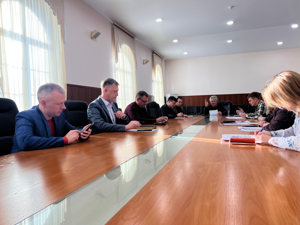 В Думе состоялись заседания депутатских комиссий