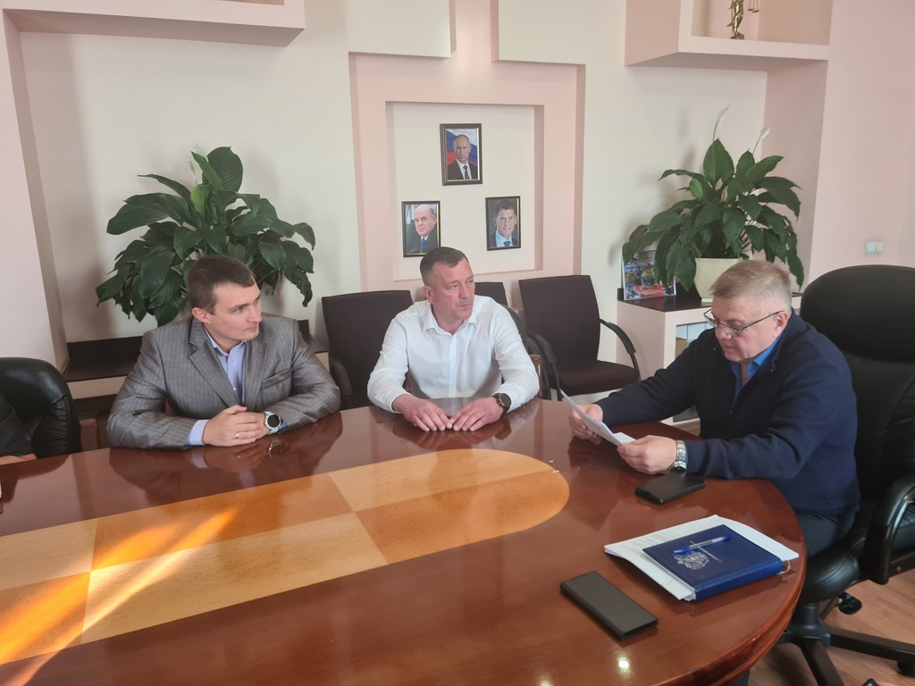 Заседания постоянных депутатских комиссий