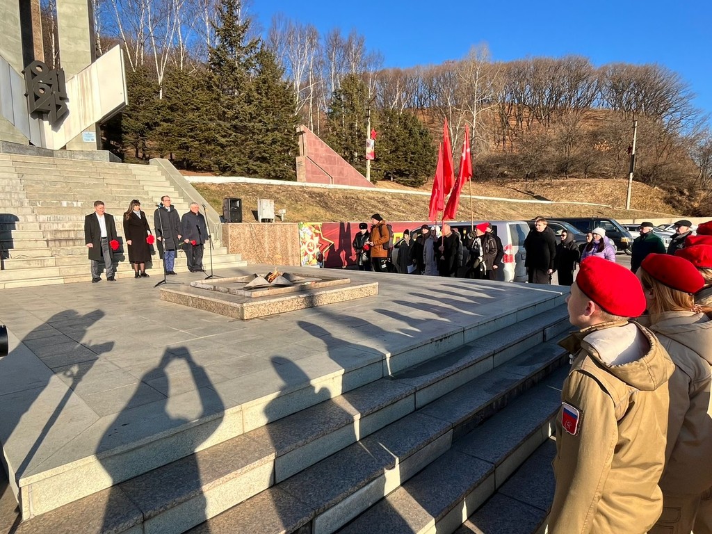 Митинг в честь Дня Неизвестного Солдата