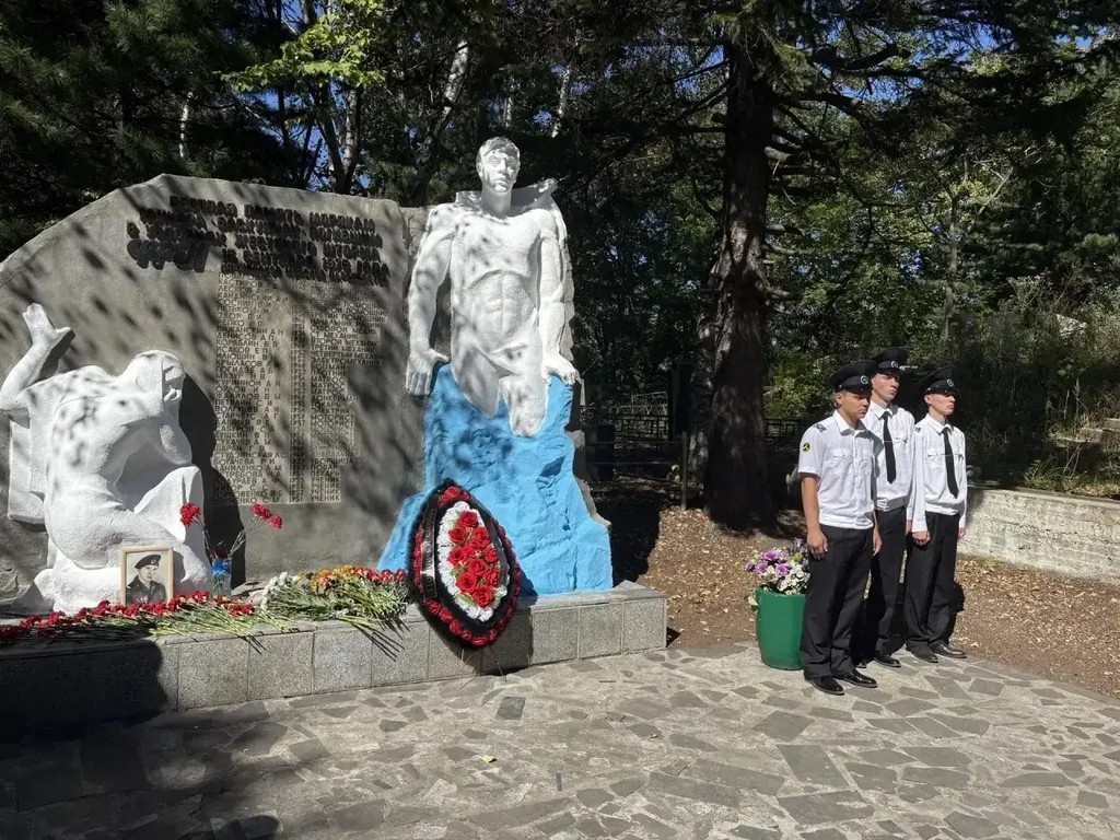 Дань памяти