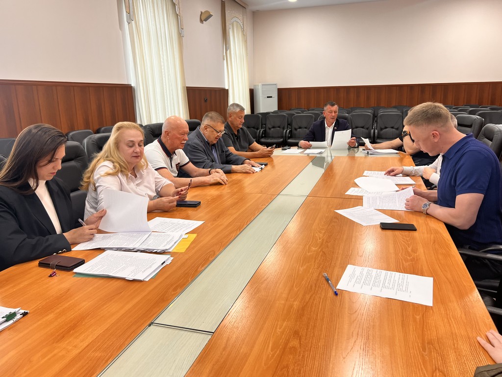 В Думе состоялись заседания постоянных депутатских комиссий