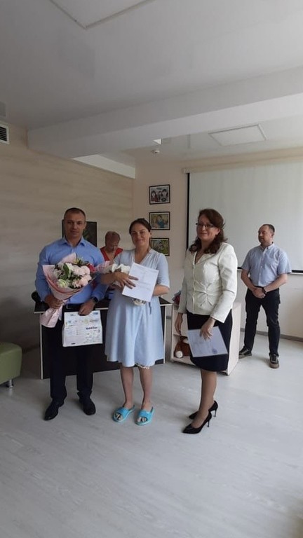 Праздничная регистрация новорожденных