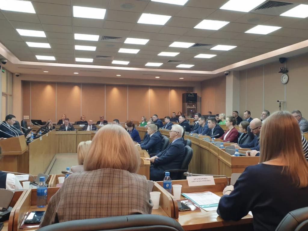 Депутаты приняли участие в семинаре-совещании Законодательного Собрания Приморского края