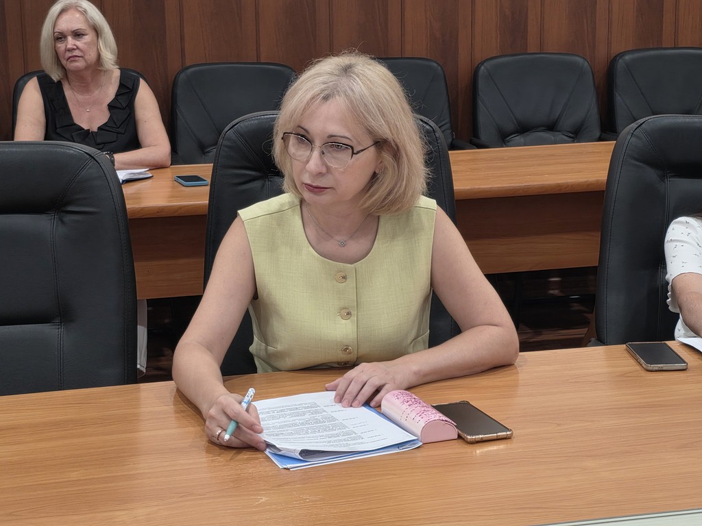 Заседания постоянных депутатских комиссий состоялись на этой неделе